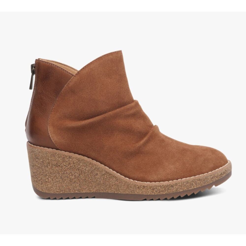 Aetrex Kara Ankle Wedge Boot Suede Leather Bootie | 40 EU (9-9.5) Cognac Brown - Picture 1 of 9
